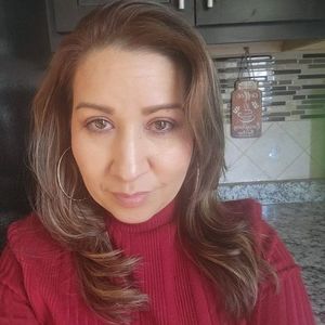 Meet your Posher, Lucy